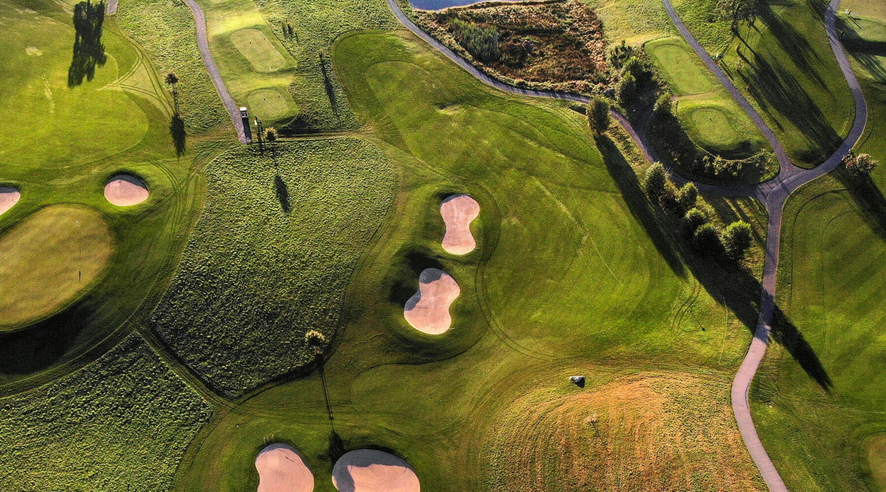 <span class='cycle-icon GOLFING'></span><span class='cycle-title'>GOLFING</span><span class='cycle-subtitle'>In front of the imposing panorama of the Pre-Alps with a magnificent view of the world-famous Lake Lucerne</span>