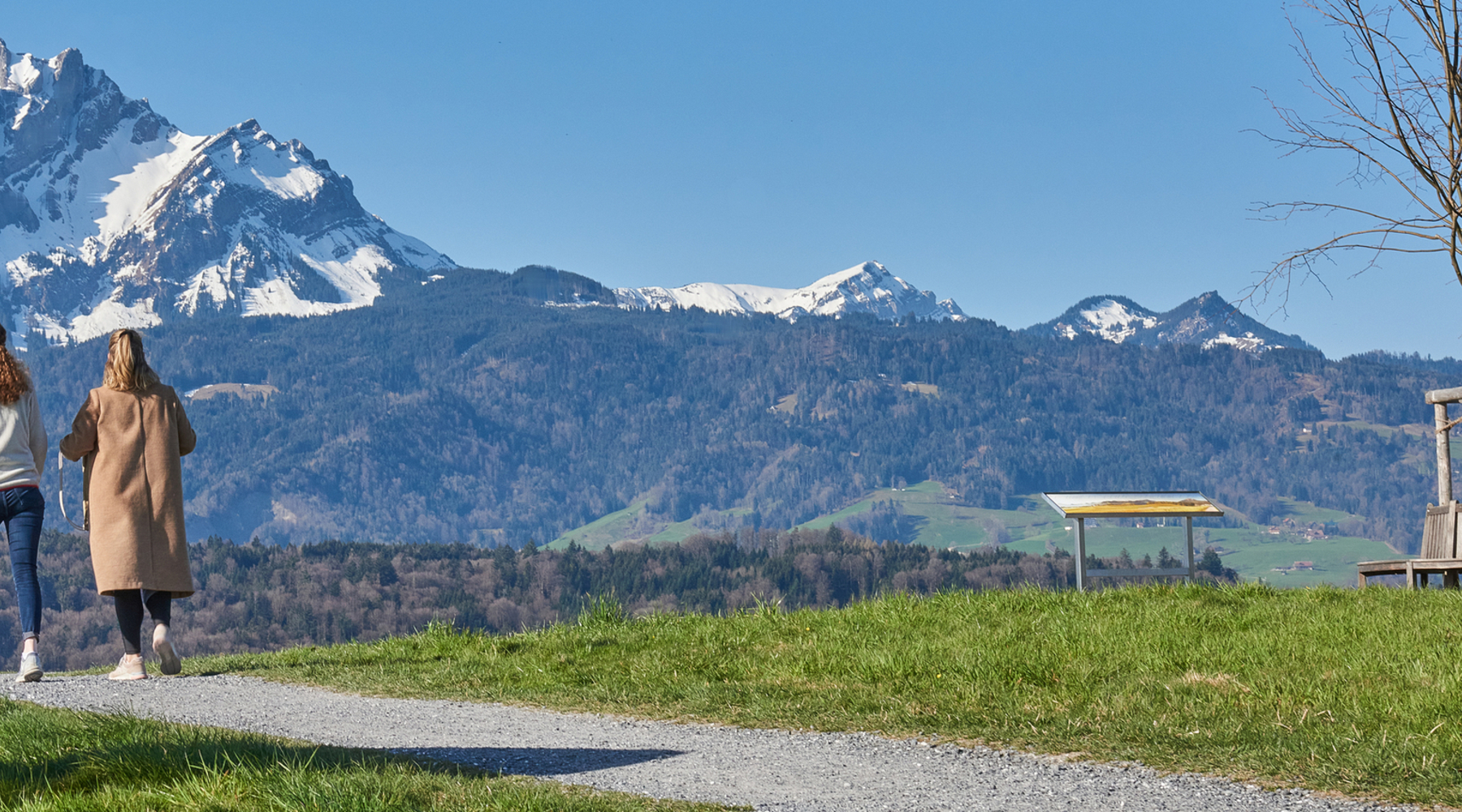 <span class='cycle-icon WANDERN'></span><span class='cycle-title'>WANDERN</span><span class='cycle-subtitle'>2.5 km langer, Rundweg mit einer traumhaften Aussicht auf die Stadt Luzern, den See und in die Berge.</span>